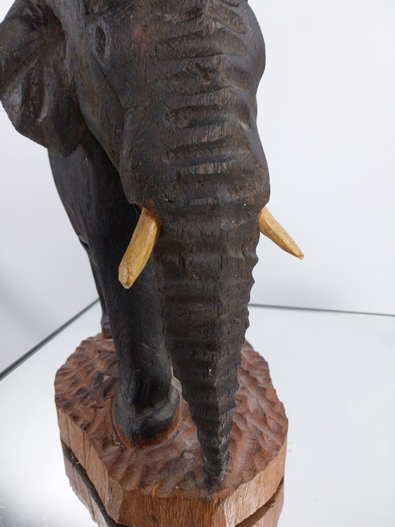 Image 1 of Vintage plantentafel handgestoken olifant is zwart gepatineerd 
