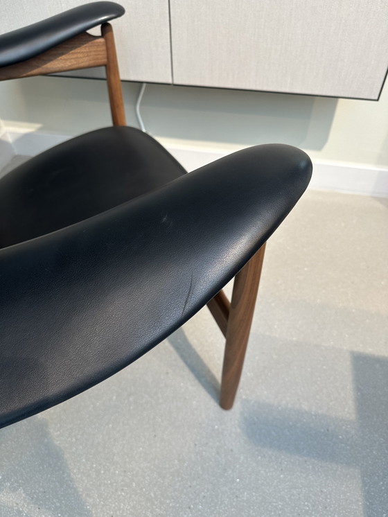 Image 1 of House of Finn Juhl Chieftain fauteuil