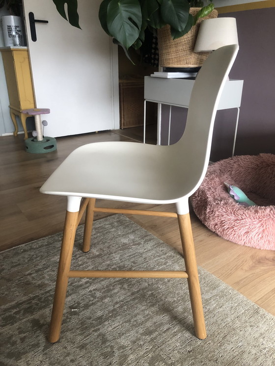 Image 1 of Stoel Form Normann Copenhagen wit