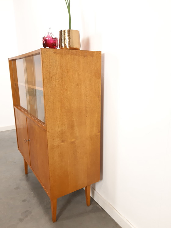 Image 1 of Vintage design vitrinekast Hellerau