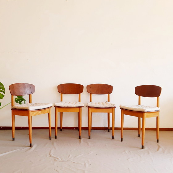 Image 1 of 4x Vintage Deense eetkamerstoelen