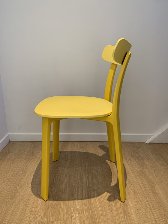 Image 1 of Vitra All Plastic Chair geel