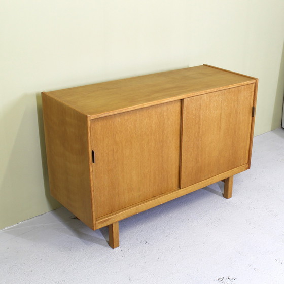 Image 1 of Vintage dressoir