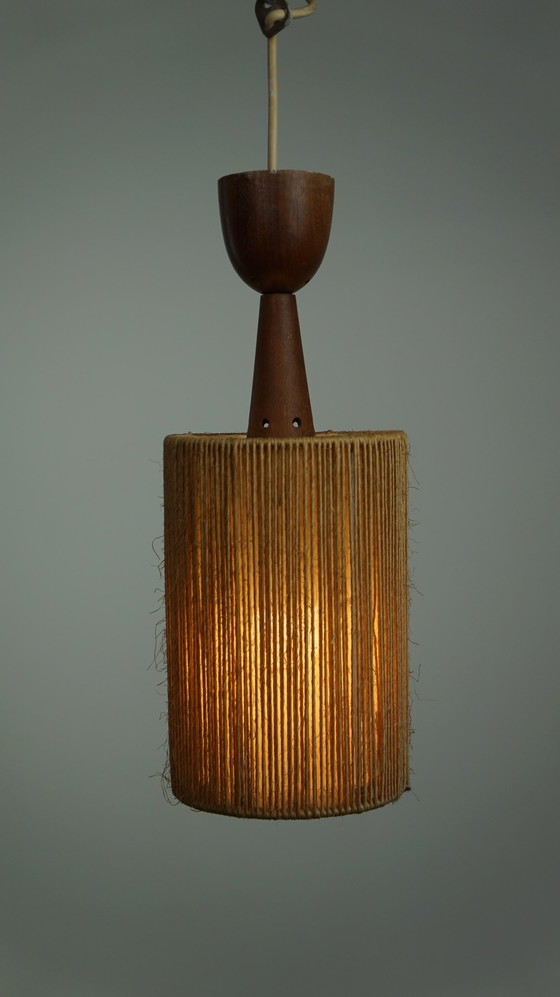 Image 1 of Vintage jute design hanglamp afgewerkt met hout