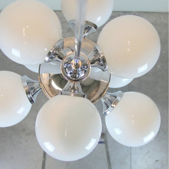 Image 1 of Vintage kroonluchter met 9 verchroomde metalen bollen, Italië 1960