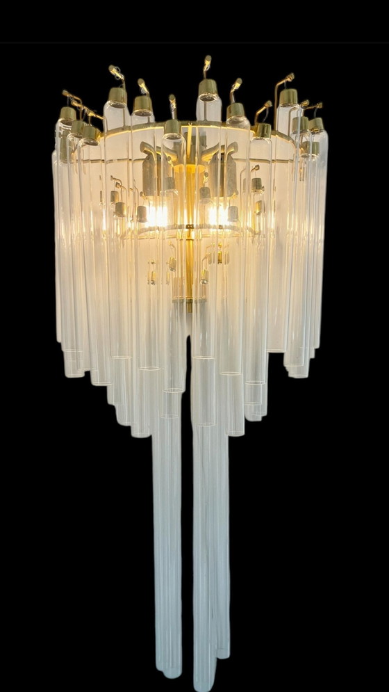 Image 1 of Italiaanse glazen wandlamp met buis messing verguld goud structuur, Italië 1980