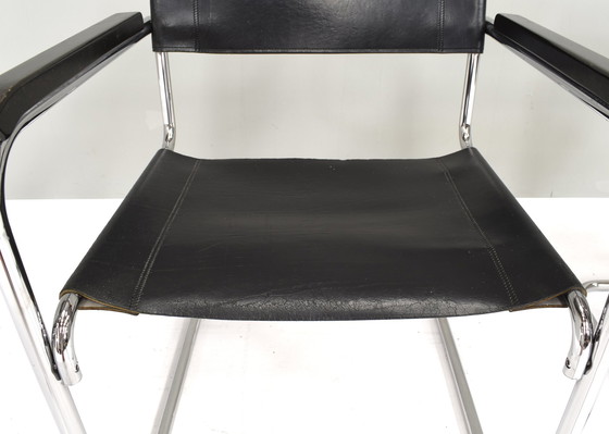 Image 1 of Thonet S34 Sledemodel fauteuil van Mart Stam in zwart leer en chroom - Duitsland, 1927