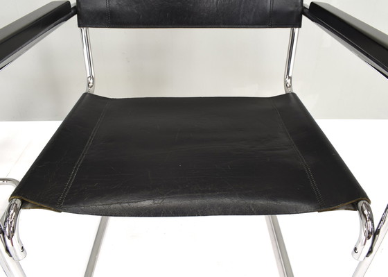 Image 1 of Thonet S34 Sledemodel fauteuil van Mart Stam in zwart leer en chroom - Duitsland, 1927