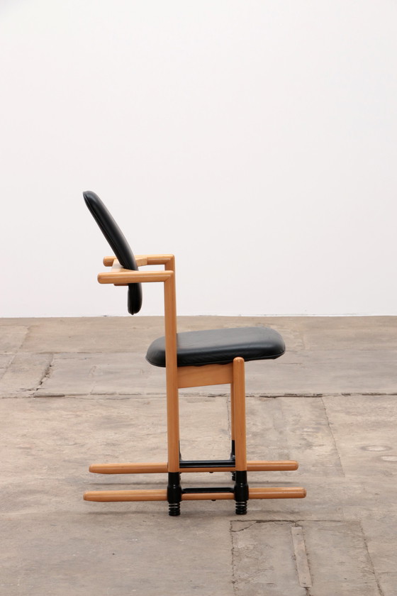 Image 1 of Stokke Eetkamerset grote tafel met 8 stoelen ontwerp Peter Opsvik,1990