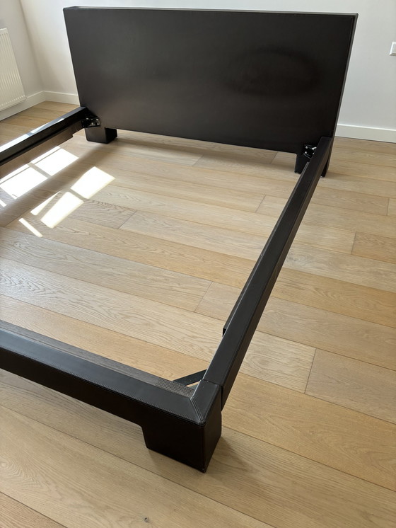 Image 1 of Meridiani Bed + 2X Auping Spiraal Bedbodem| Andrea Parisio