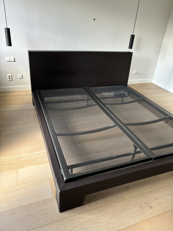 Image 1 of Meridiani Bed + 2X Auping Spiraal Bedbodem| Andrea Parisio