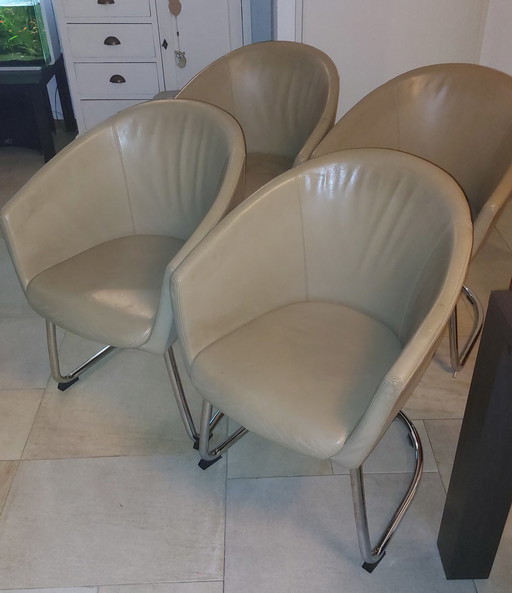 4x Artifort Megan fauteuil