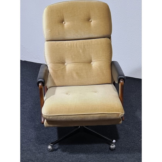 Image 1 of Vintage fluwelen draaifauteuil