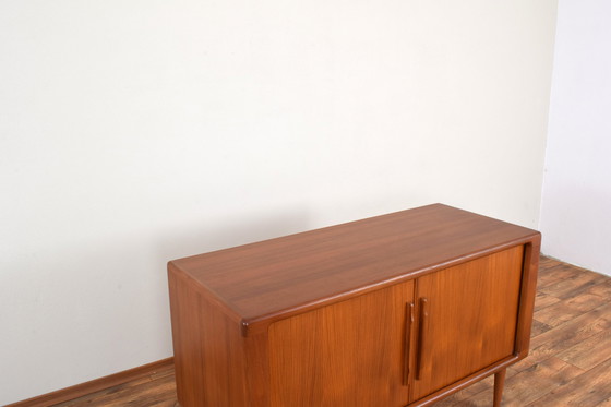 Image 1 of Mid Century Deens teakhouten dressoir van Dyrlund, 1960.