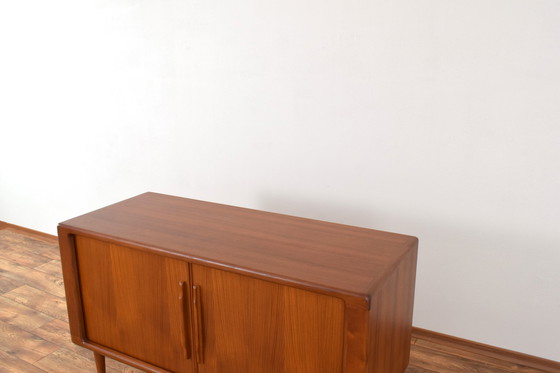 Image 1 of Mid Century Deens teakhouten dressoir van Dyrlund, 1960.