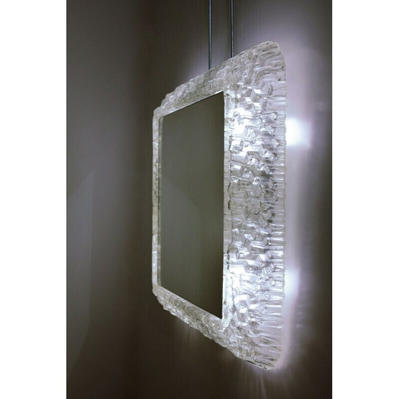 Image 1 of Vintage vierkante plexiglazen spiegel met achtergrondverlichting, 1960