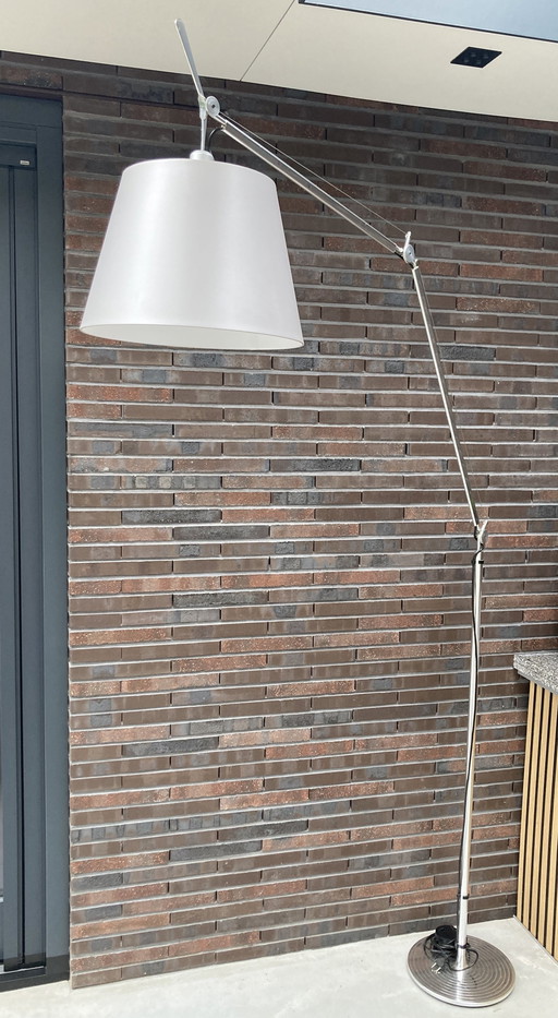 Artemide Tolomeo Mega Aluminium Met Grijs Satijn Kap Met Dimmer