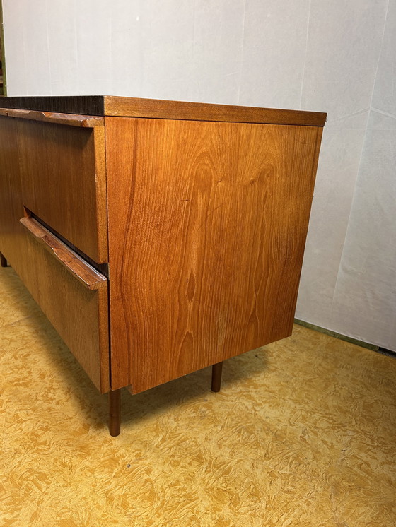 Image 1 of Mid Century Retro Vintage Dressoir van teakhout en palissander met rand, Mcintosh 1960