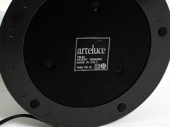 Image 1 of Paar grote 1980S tafellampen van Pier Giuseppe Ramella voor Arteluce Model Tikal