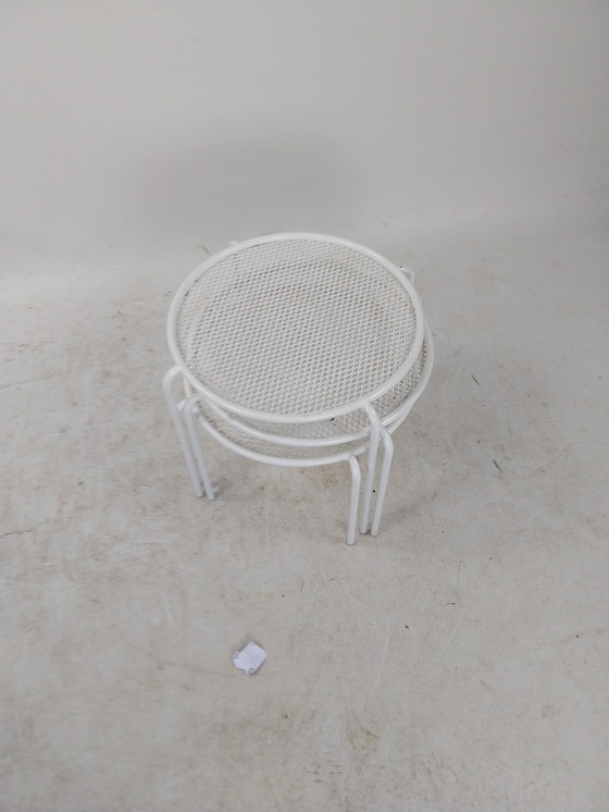 Image 1 of 1 X Wit Metalen Ronde Mimiset Nesting Tables