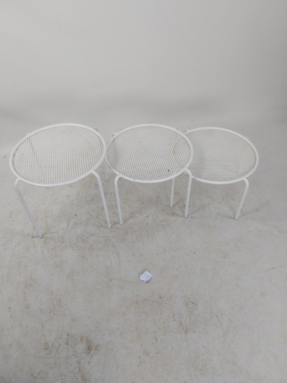 Image 1 of 1 X Wit Metalen Ronde Mimiset Nesting Tables