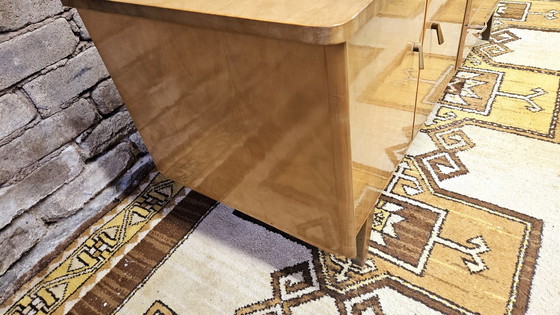 Image 1 of Klein Blond Houten Dressoir Vintage