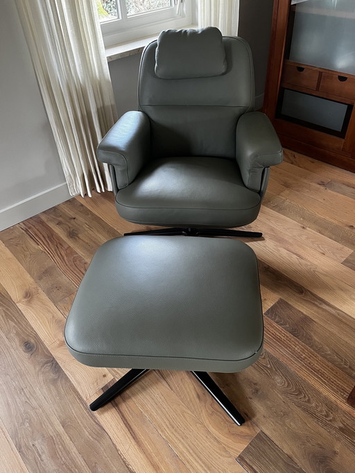 Leolux Fauteuil Entro Met Poef, Splinternieuw 