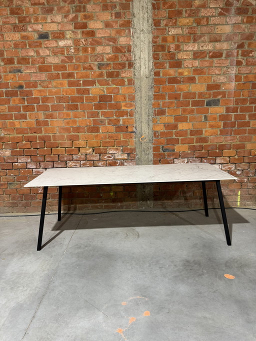 Eettafel keramiek - 220x90 cm - Carrara marmerpatroon