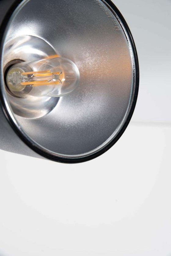 Image 1 of Louis Poulsen space age wandspot Lillebror, minimalist lamp