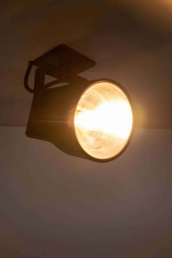 Image 1 of Louis Poulsen space age wandspot Lillebror, minimalist lamp