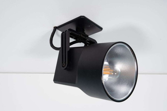 Image 1 of Louis Poulsen space age wandspot Lillebror, minimalist lamp