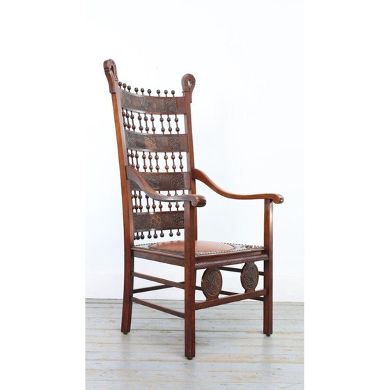 Image 1 of Vintage Arts and Crafts decoratieve carver fauteuil met hoge rug