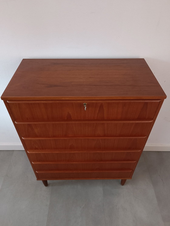 Image 1 of Vintage Deense Ladekast In Teak 