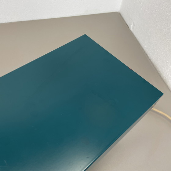 Image 1 of Modernistische groene kubusvormige spoetnik tafellamp Kaiser Leuchten, 1970S Duitsland