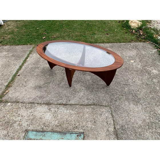 Image 1 of Vintage Astro ovale teakhouten salontafel met glazen blad door Victor Wilkins voor G-Plan, 1960