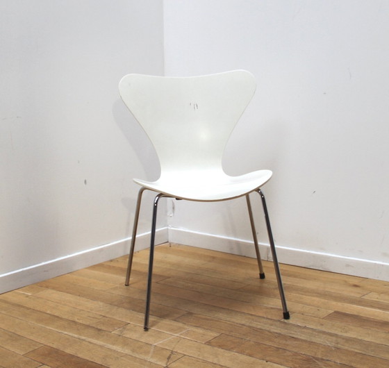 Image 1 of Suite van 9 stoelen 3107, Arne Jacobsen