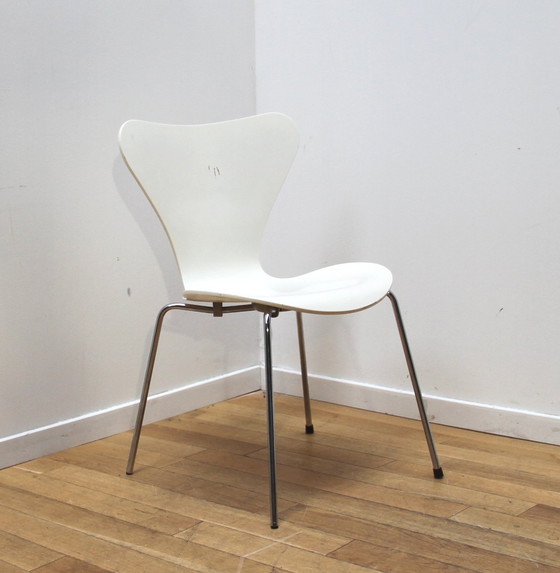 Image 1 of Suite van 9 stoelen 3107, Arne Jacobsen