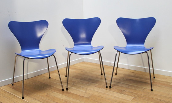 Image 1 of Suite van 9 stoelen 3107, Arne Jacobsen