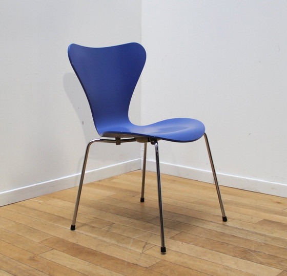 Image 1 of Suite van 9 stoelen 3107, Arne Jacobsen