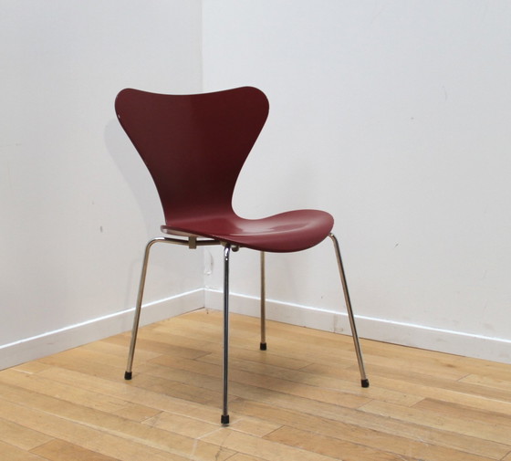 Image 1 of Suite van 9 stoelen 3107, Arne Jacobsen