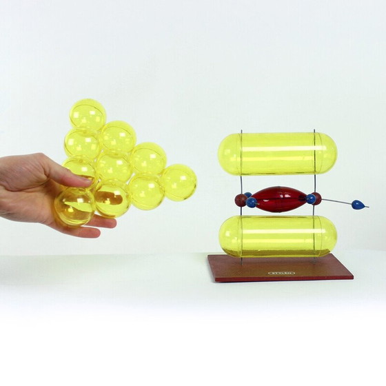 Image 1 of Vintage schoolmodel van ethyleenplastic, Tsjecho-Slowakije 1960