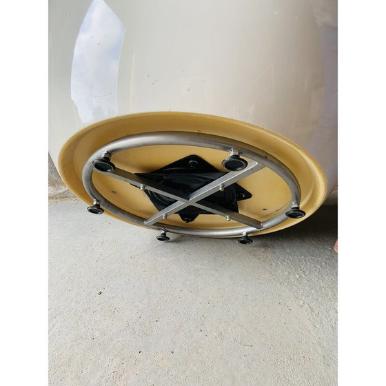 Image 1 of Vintage rood kunstlederen oogpod bal fauteuil, 1960