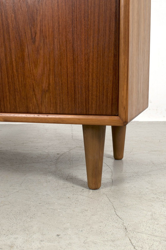 Image 1 of Vintage kledingkast