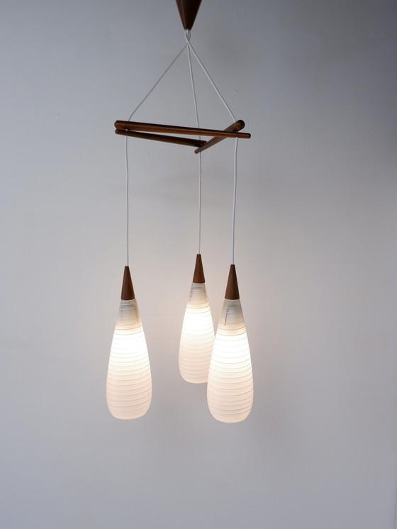 Image 1 of Mid-century Deense hanglamp, jaren 60