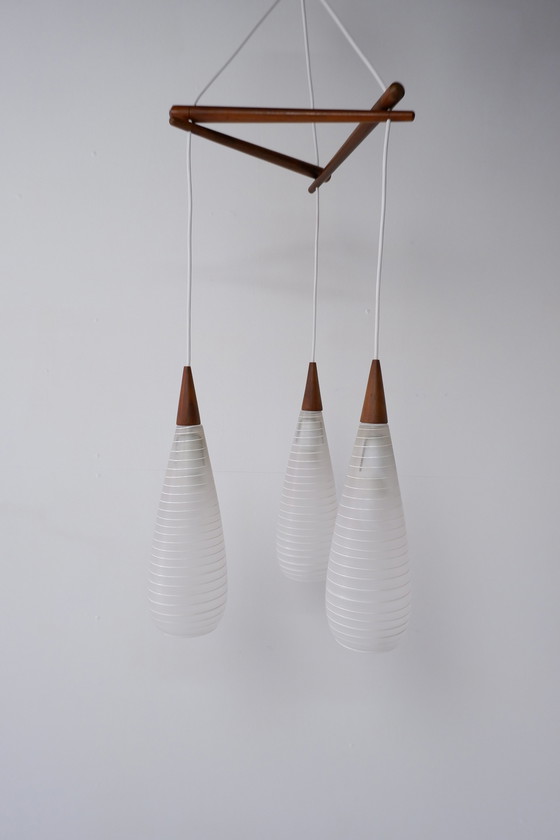 Image 1 of Mid-century Deense hanglamp, jaren 60