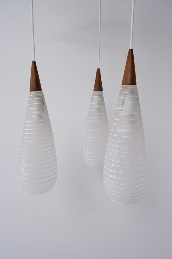 Image 1 of Mid-century Deense hanglamp, jaren 60