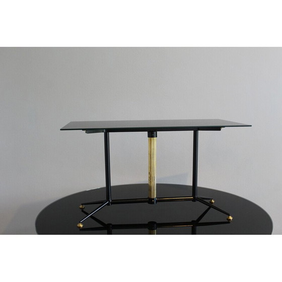 Image 1 of Vintage salontafel van zwart gelakt glas met messing en ijzer, Italië 1950