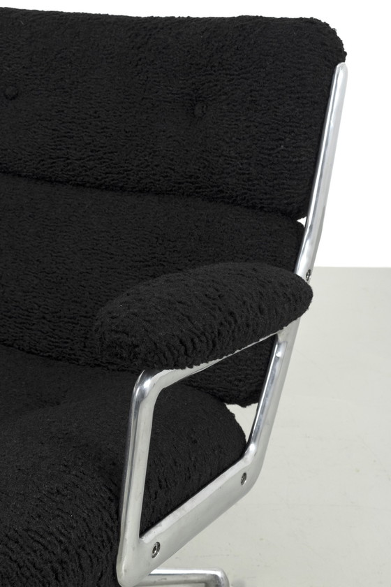 Image 1 of Vintage ‘Lobby chair’ fauteuil