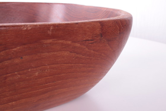 Image 1 of Vintage Grote Teakhouten schaal uit Denemarken jaren60