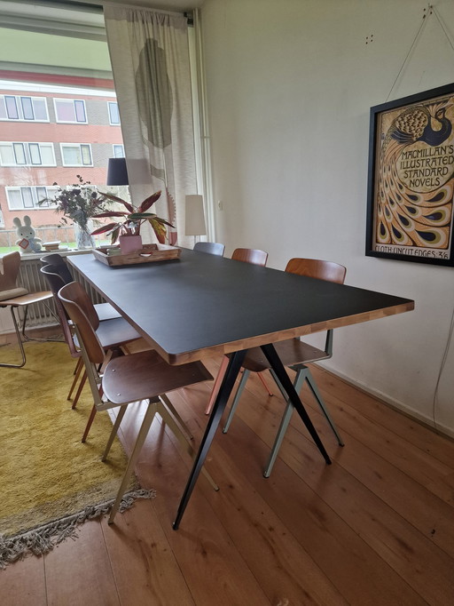 Galvanitas TD4 massief eiken eettafel